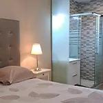 Casa Mika