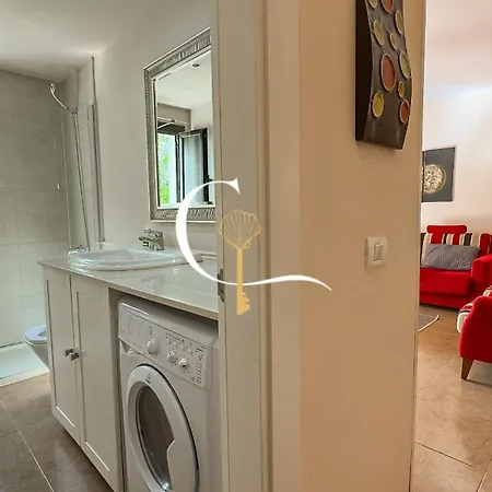 Casa Mika 아파트